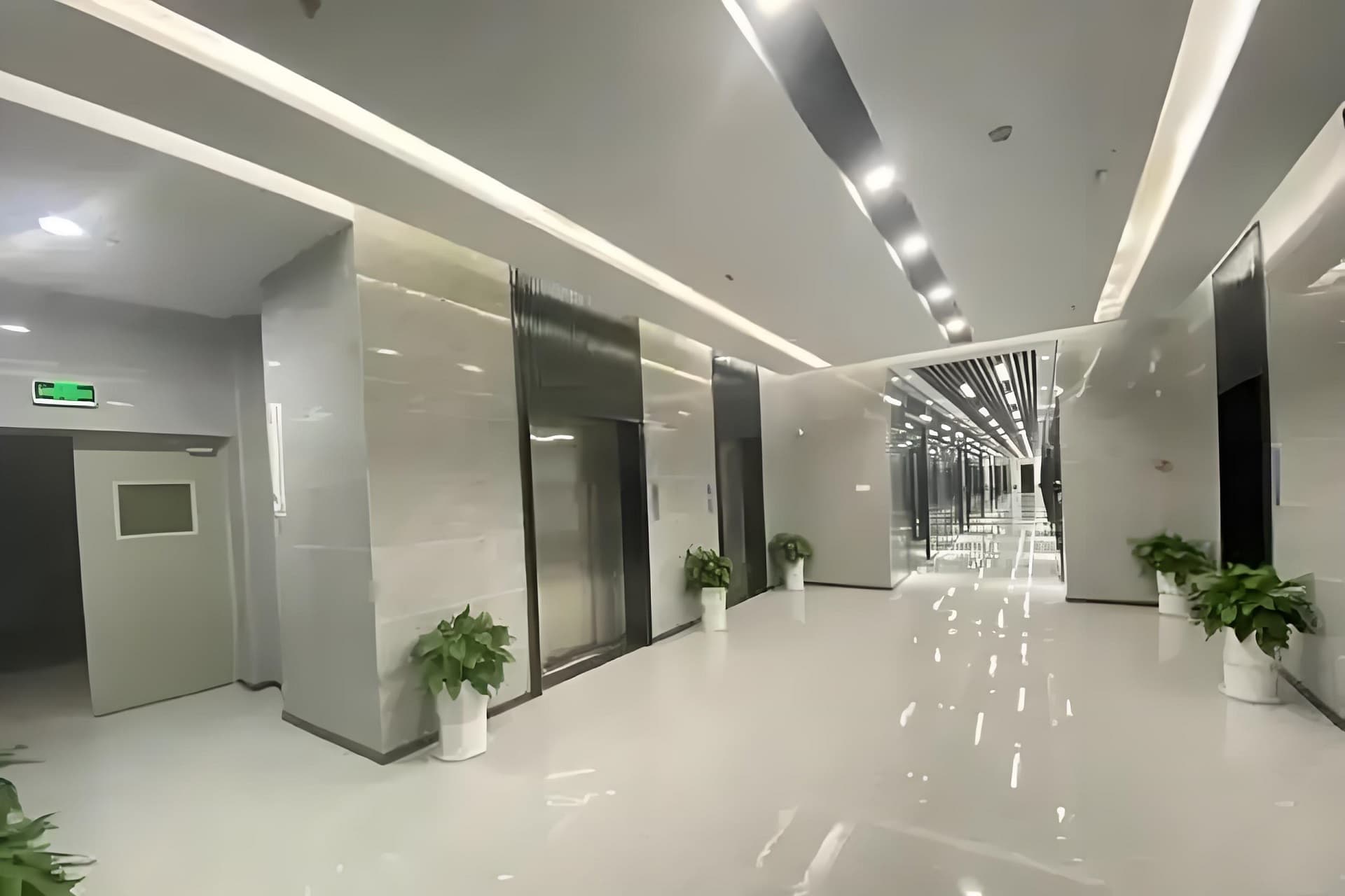 电梯厅
